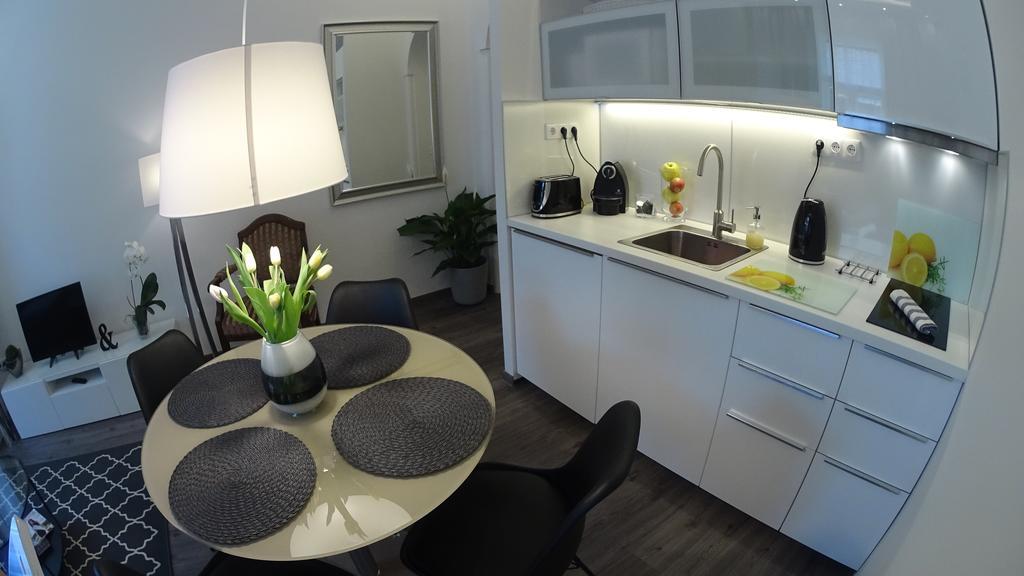 Nila Opera Apartman *